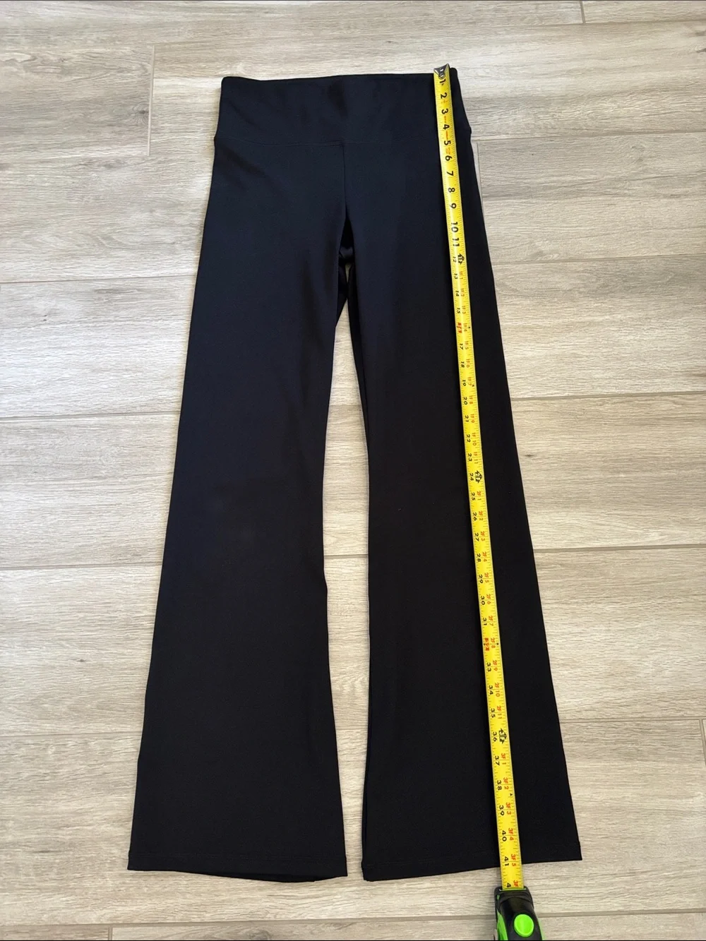 American Eagle Black The Everything Flare Pants Leggings Size Medium - Picture 5 of 9